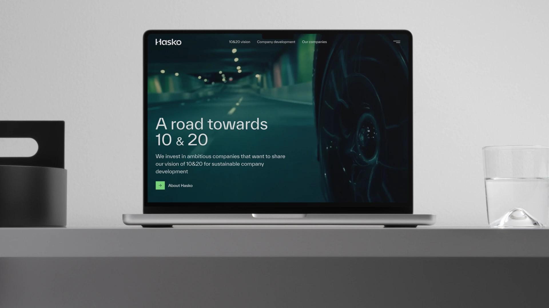 Hasko Invest website on laptop