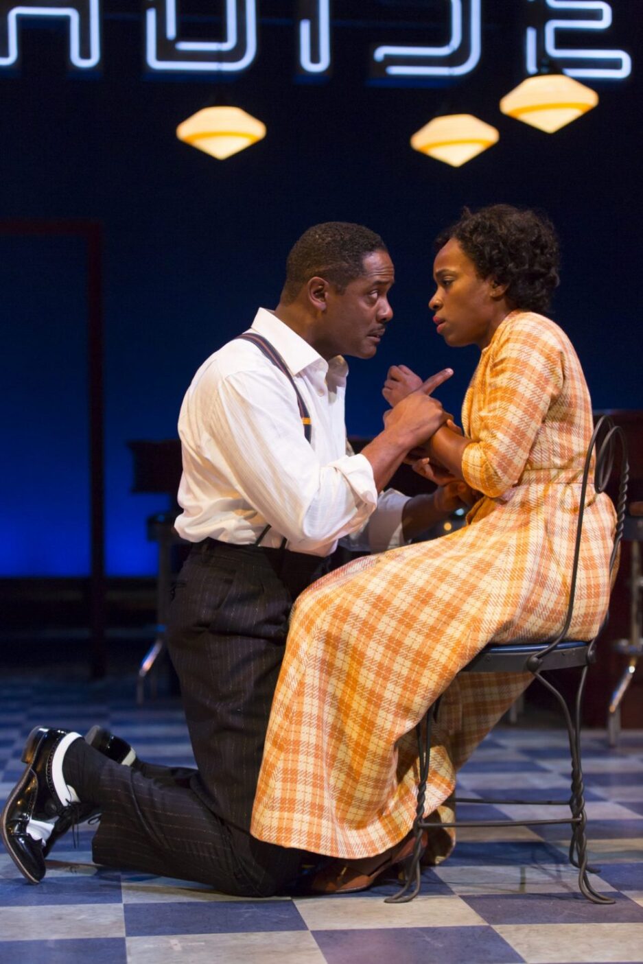 Pictured (L to R): Blair Underwood (Blue) and Kristolyn Lloyd (Pumpkin). Photograph T .Charles Erickson.