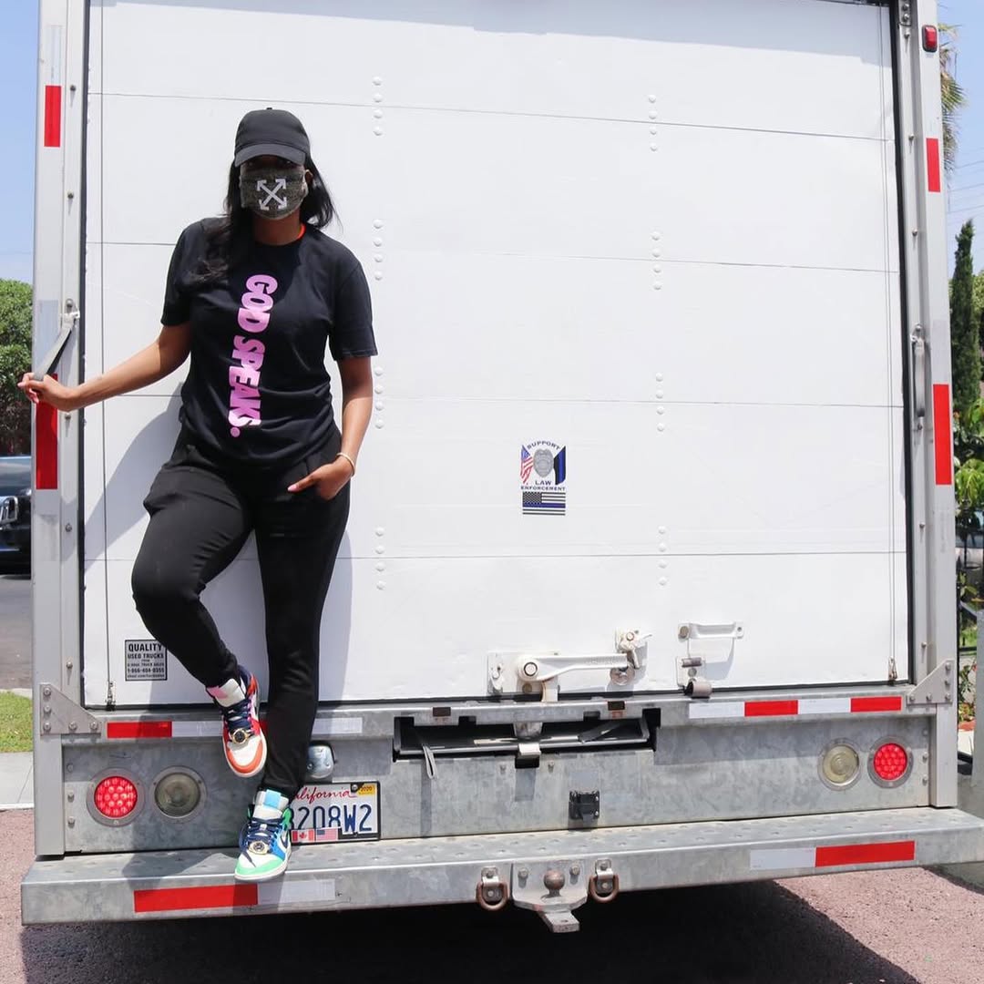 Live Civil Foundation and 4HunnidWays Team Up to Celebrate 100 Adopted Women on Mother's Day media 2