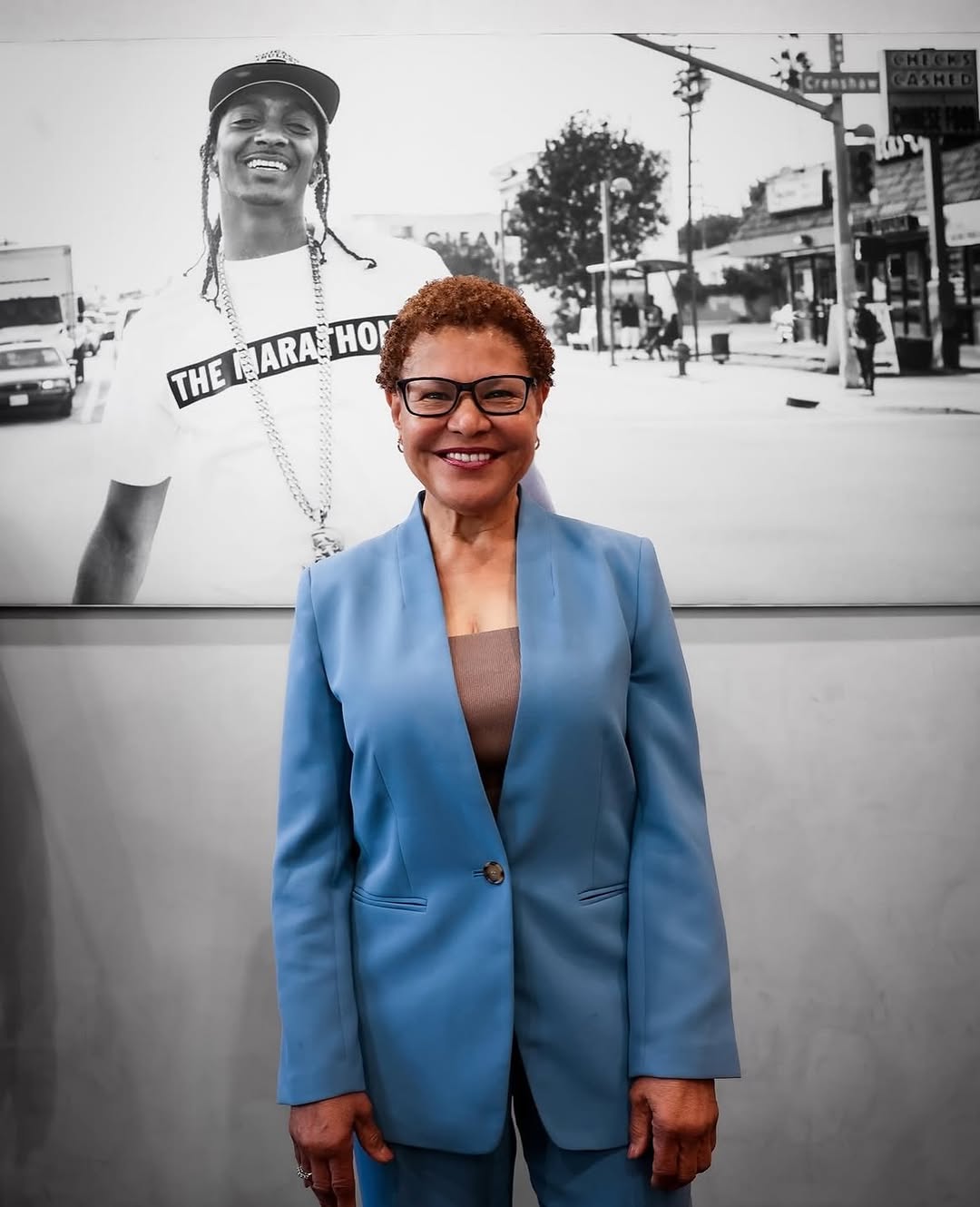 Mayor Visits Marathon Burger Amid Rising Police Presence media 3