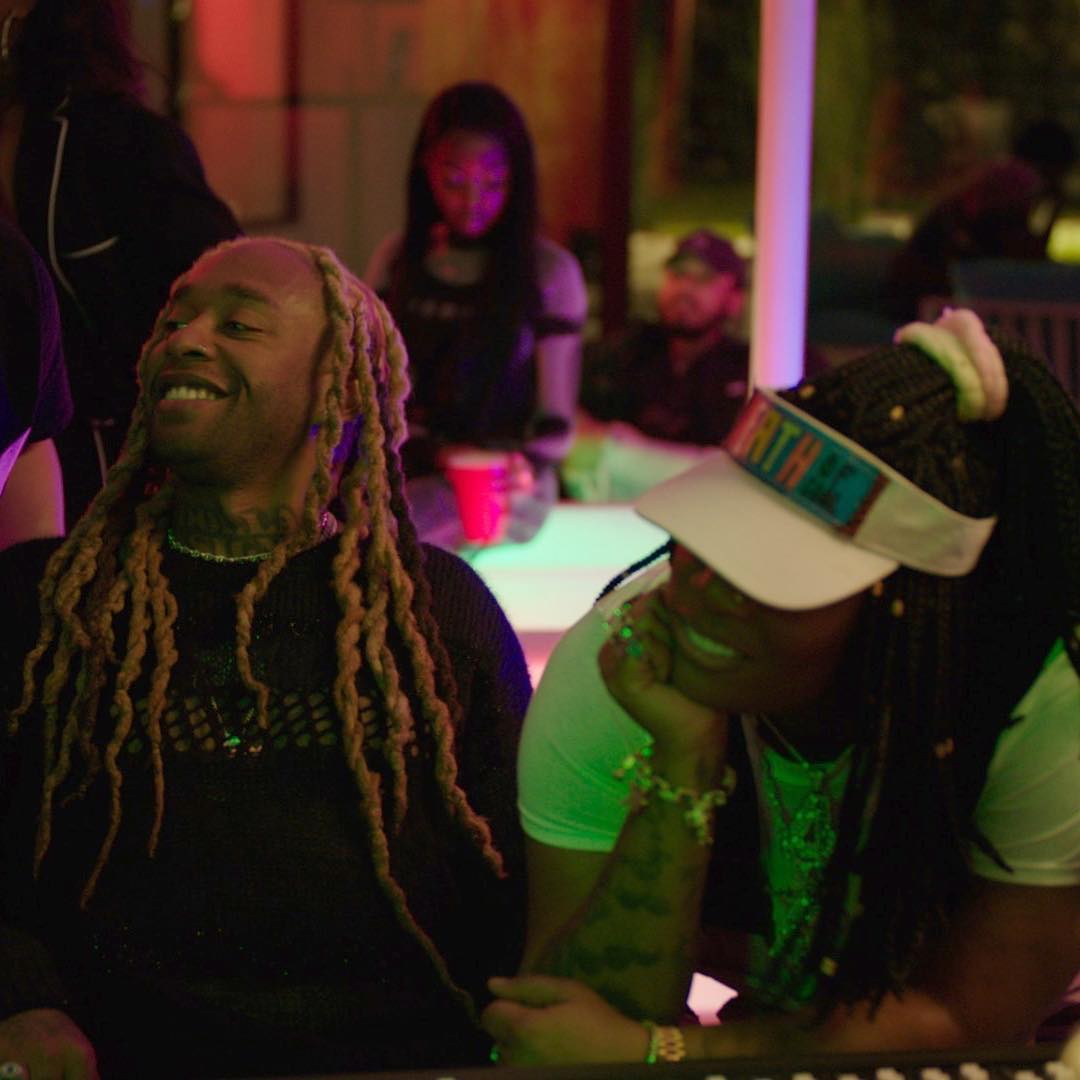 Behind the Scenes: Teyana Taylor Directs Lil Duval's 'Pull Up' Video media 3