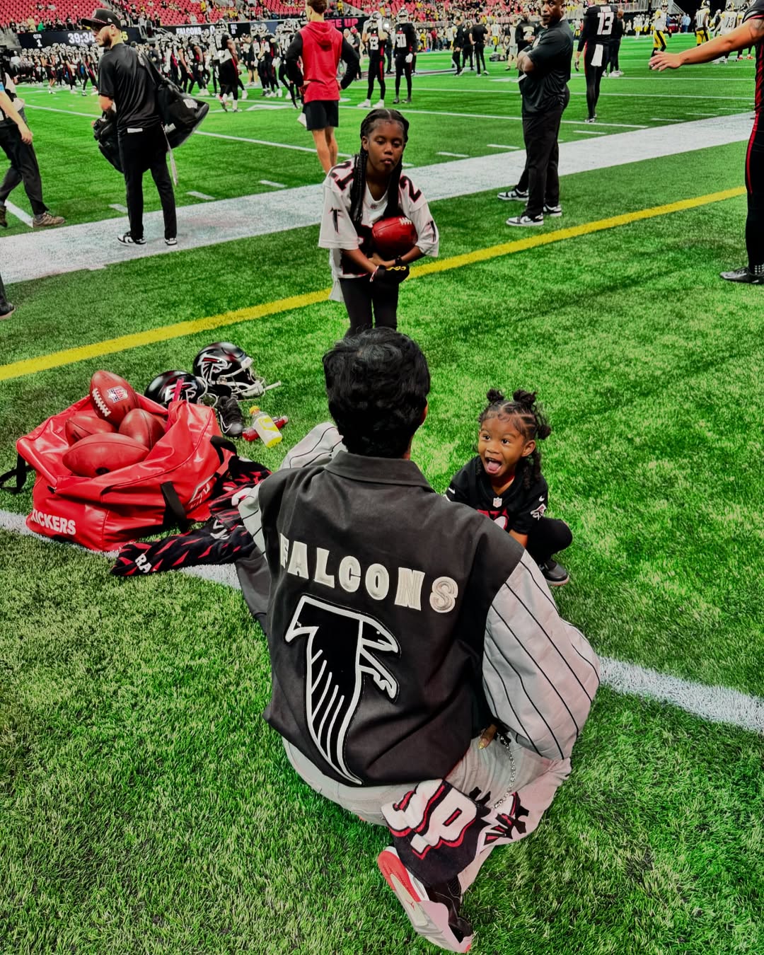 Teyana Taylor Leads the Charge at Atlanta Falcons Home Game media 2