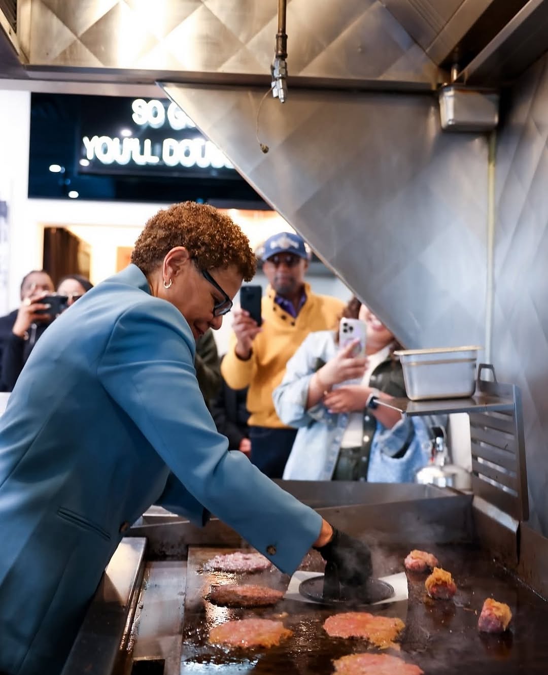 Mayor Visits Marathon Burger Amid Rising Police Presence media 2