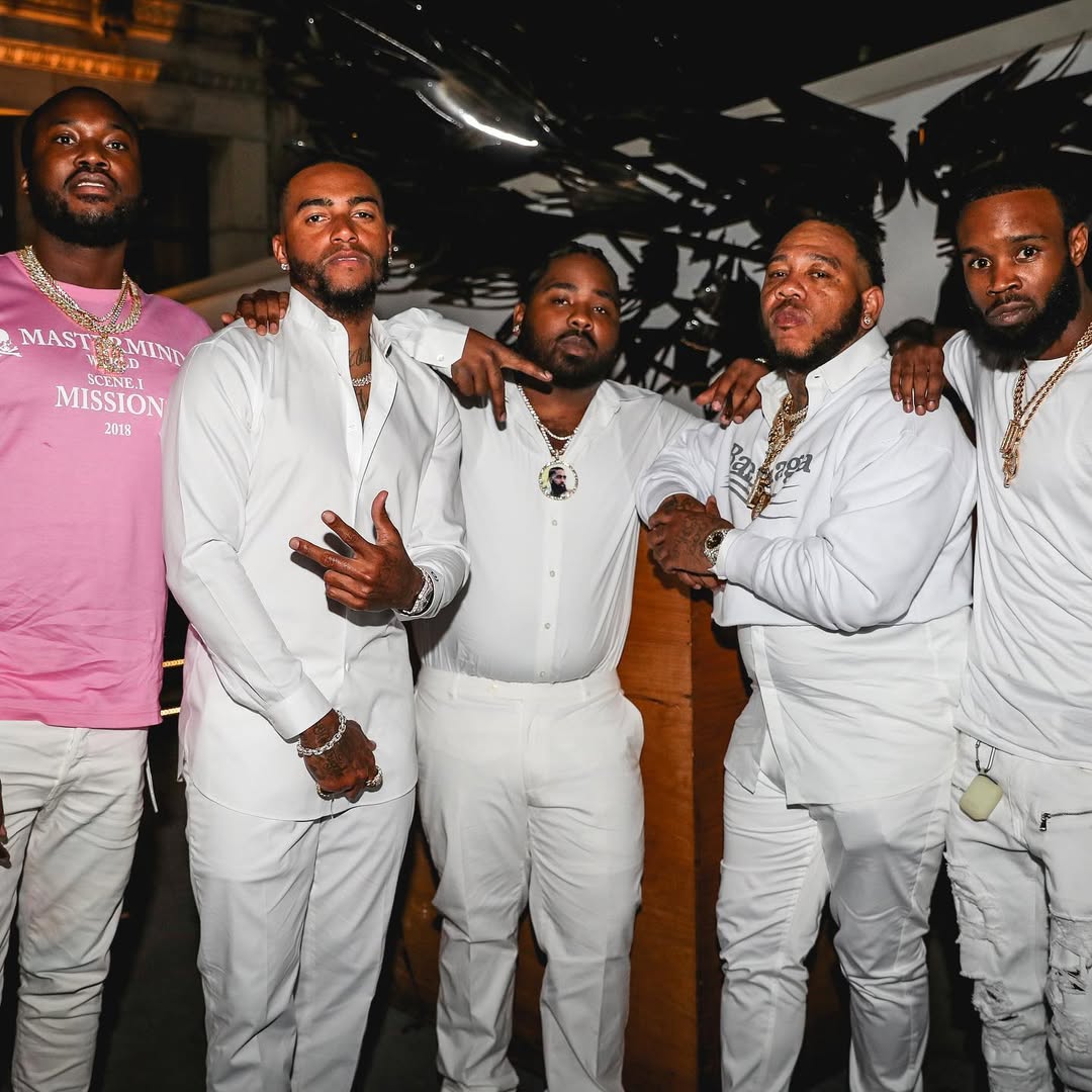 Denzel Jackson Hosts Welcome‑Back Dinner for Philadelphia Eagles media 4