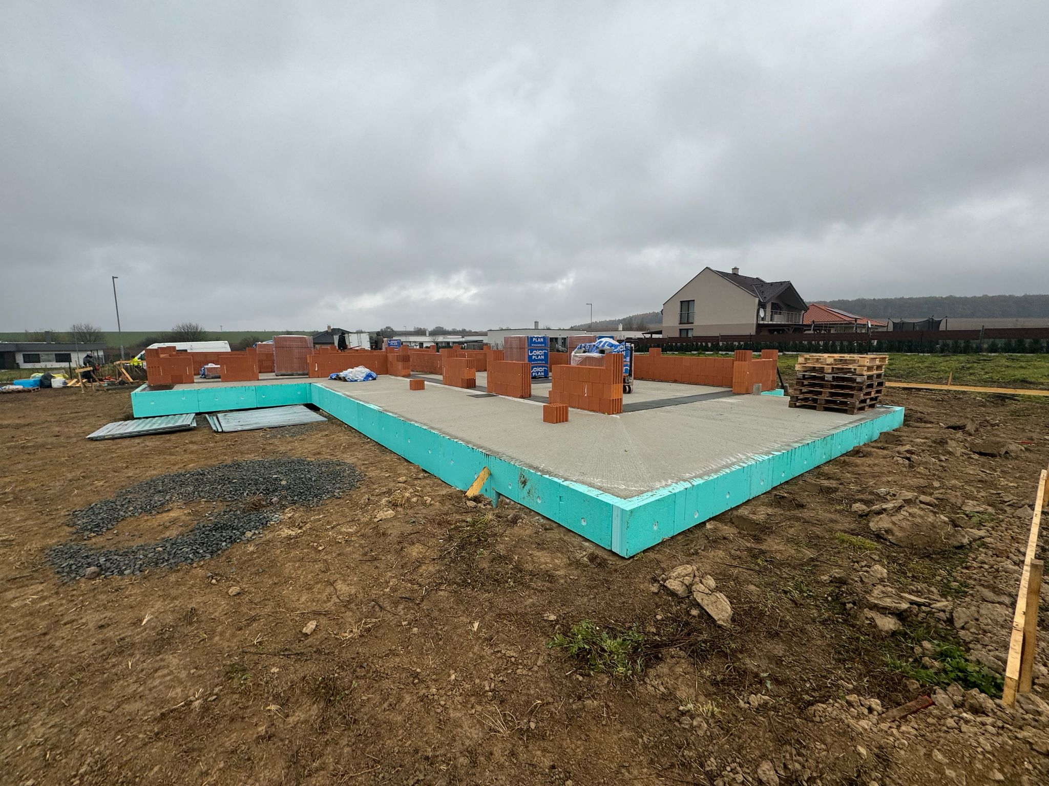 Prešov Dulova Ves – Novostavba v Prešove – Dulovej Vsi vo fáze dokončovacých prác. – obrázok 2