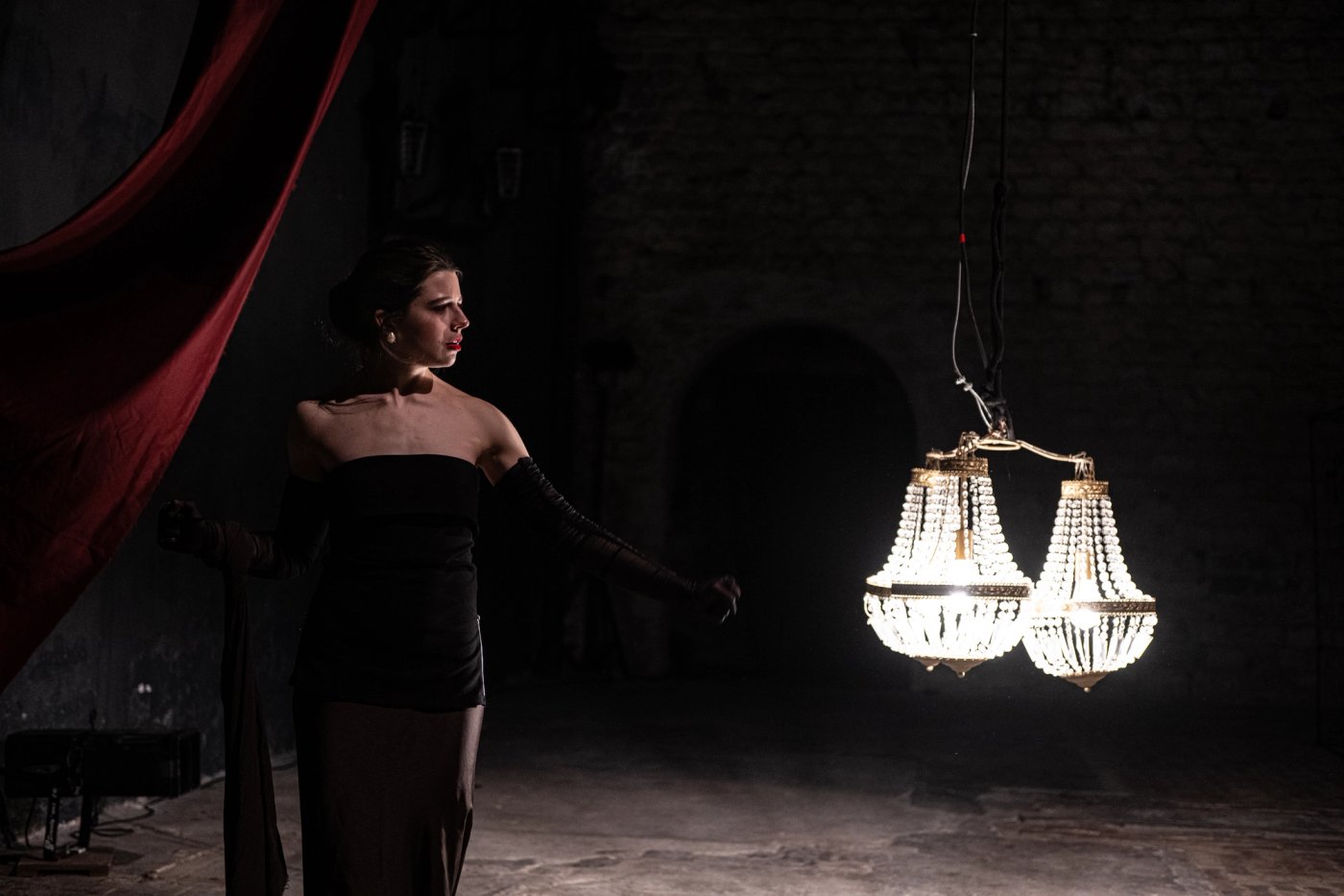 LES INNOCENTS detail 6