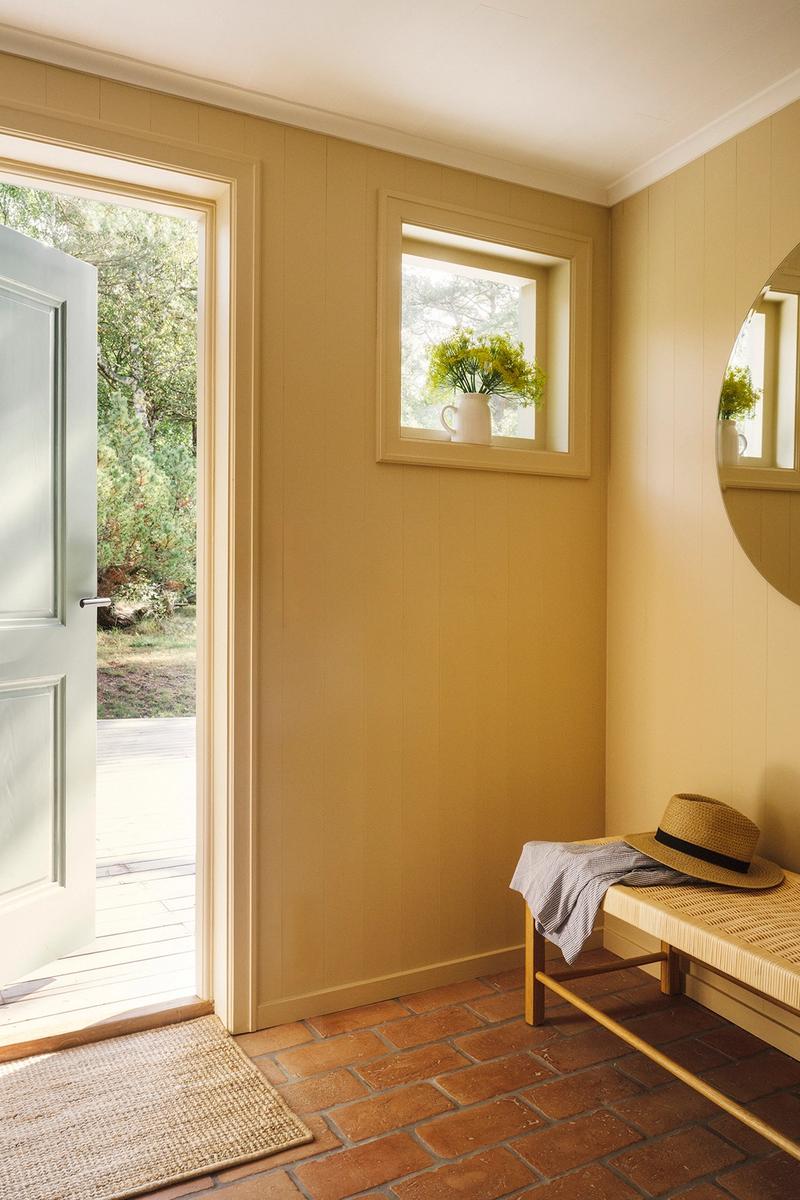 Yellow entrance inspiration