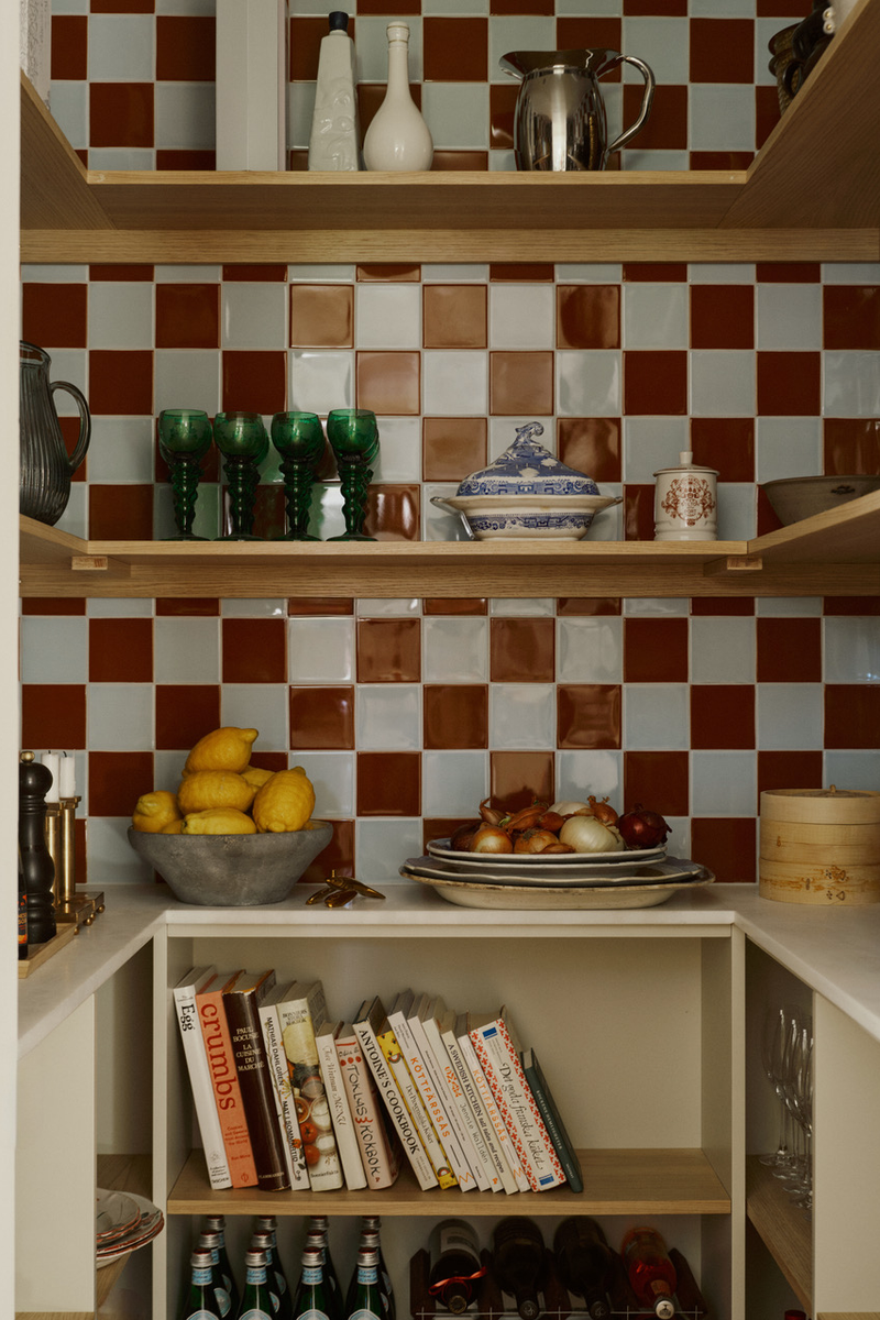 Blue and red tiles in kitchen