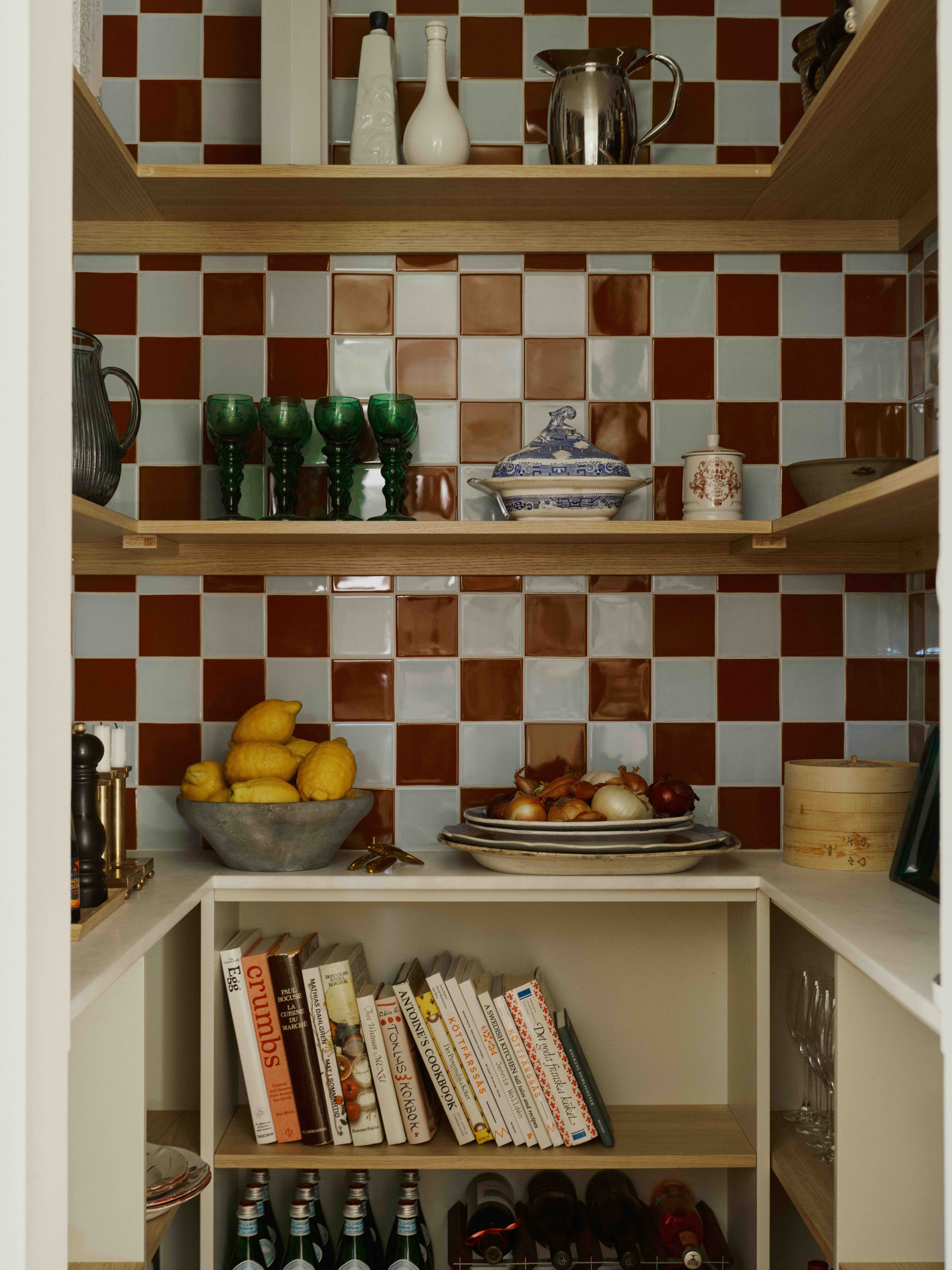 Blue and red tiles in kitchen 