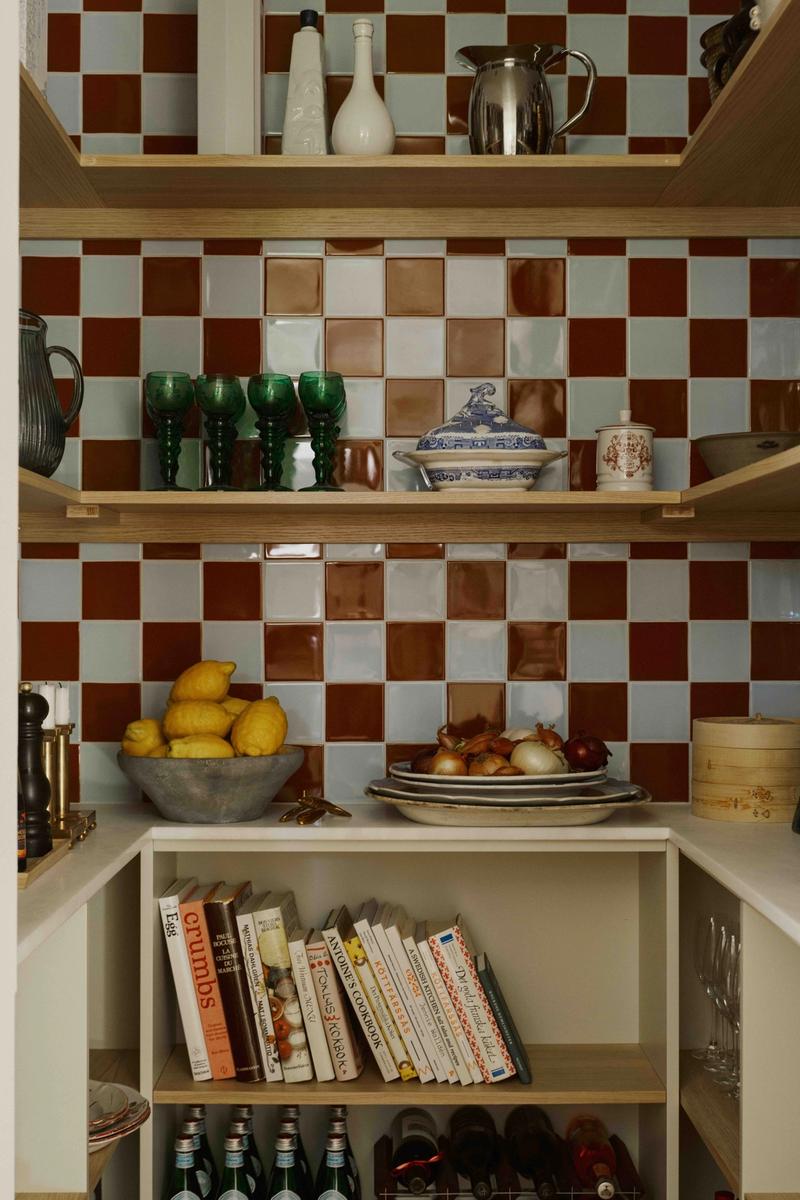 Blue and red tiles in kitchen