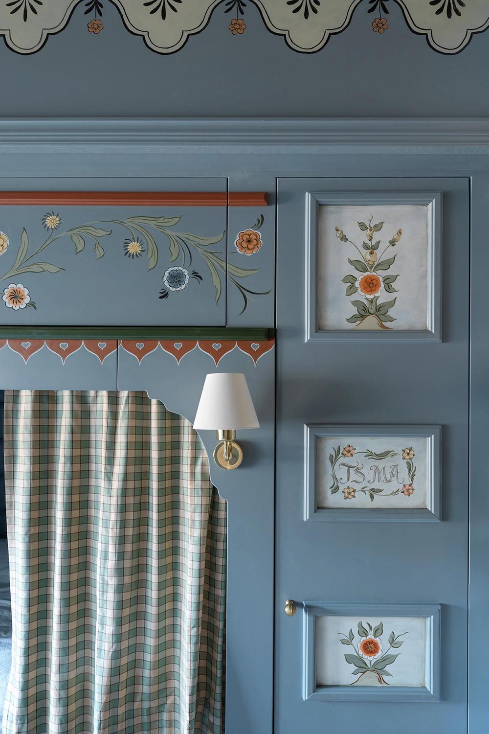 Hand painted furnitures for childrens room