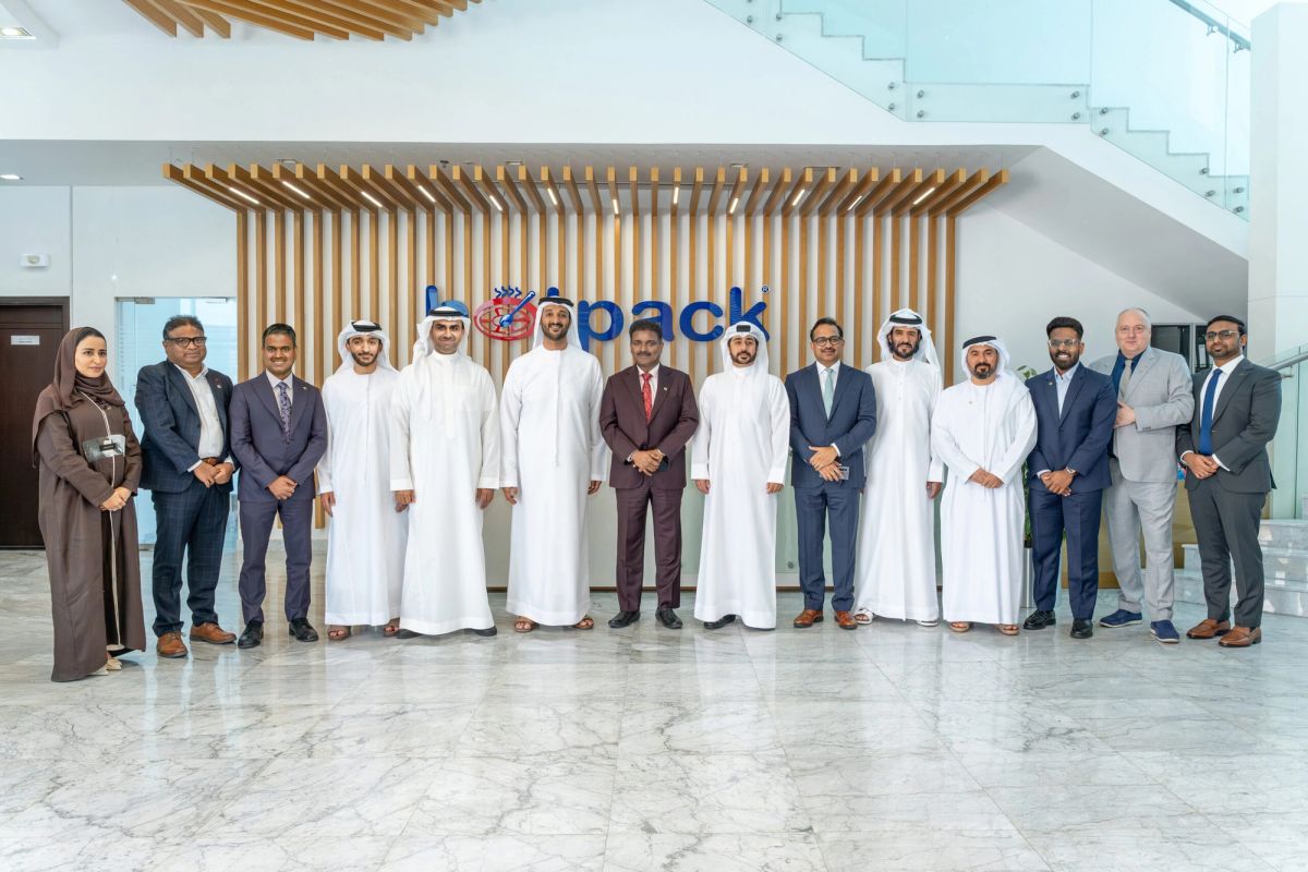 Hotpack welcomes UAE Minister of Economy and Tourism HE Abdulla bin Touq AlMarri to its NIP plant