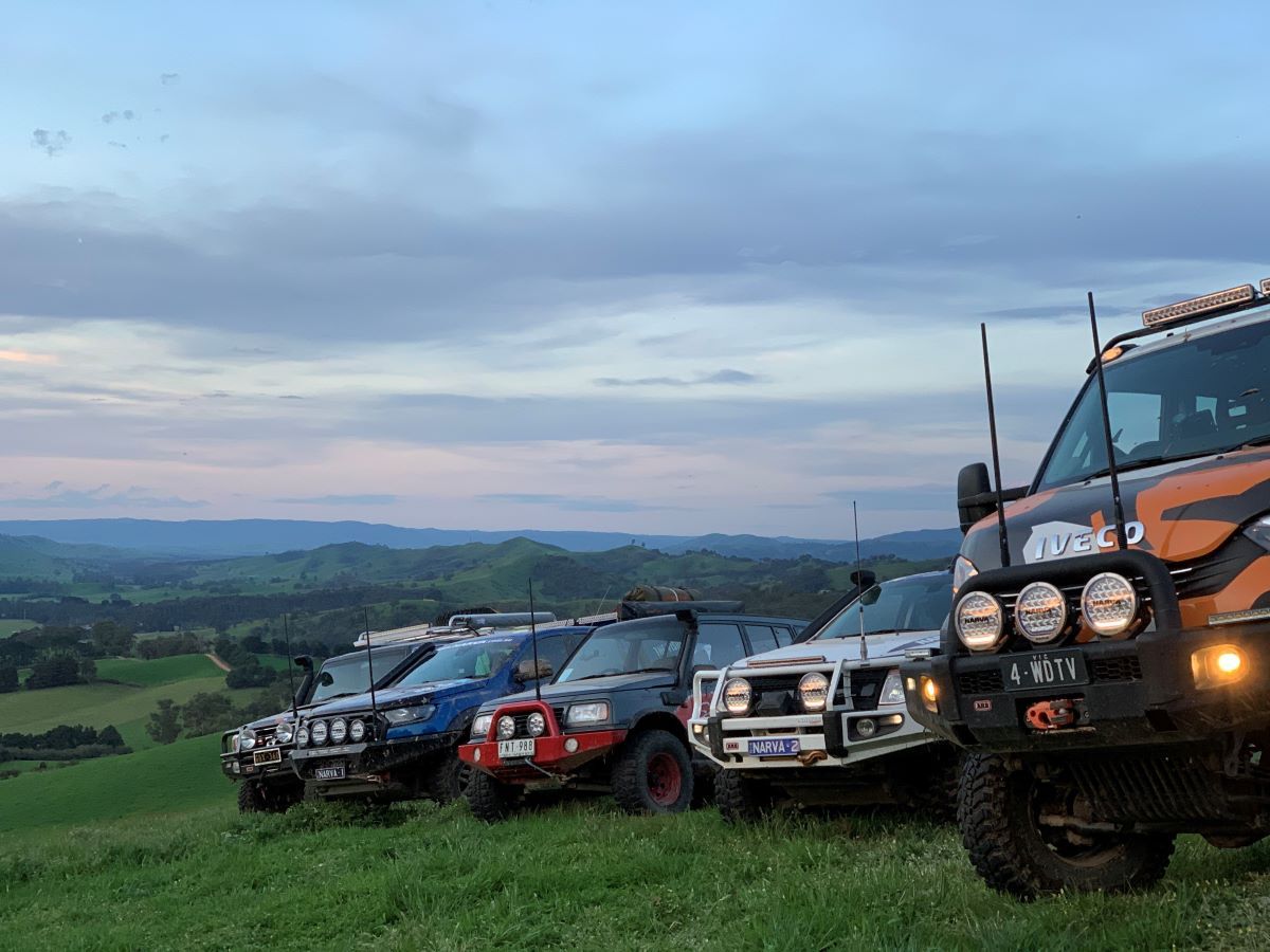 Off Road Communication - A guide to UHF radios & antennas