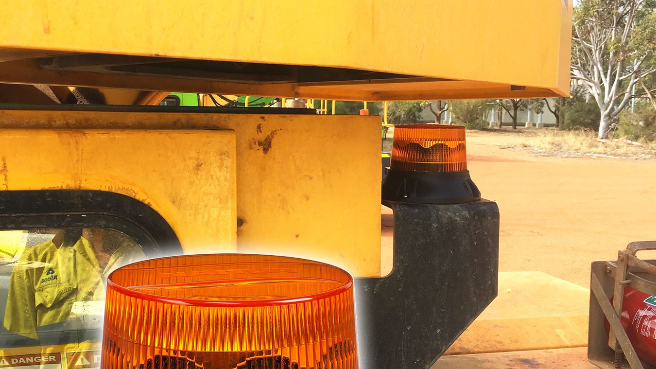 Operators Praise New Narva Geomax Heavy Duty Strobes