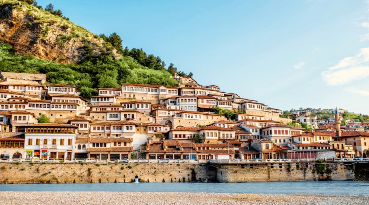 Albania - Esencial