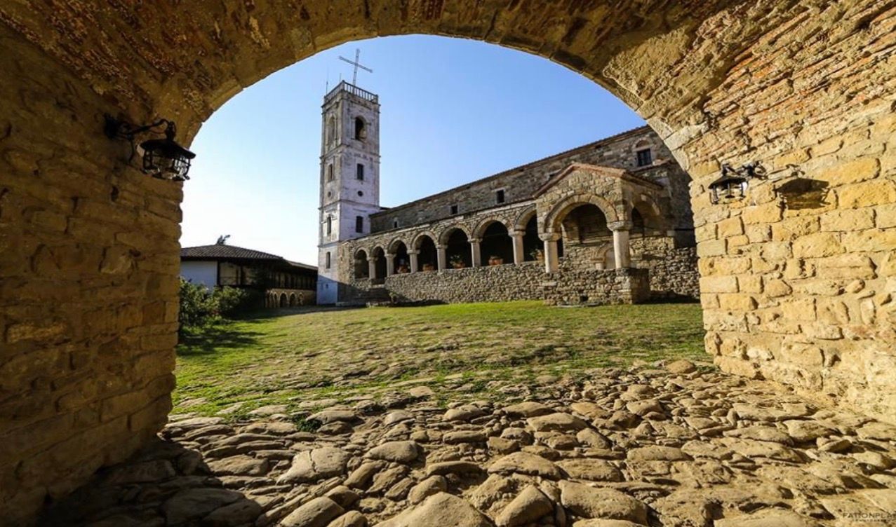 Albania - Esencial