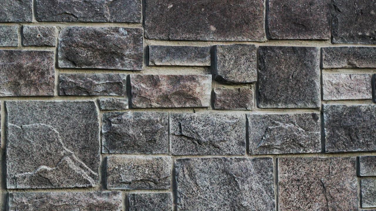 Steinsetting og støttemurer i Bærum — illustrasjonsbilde