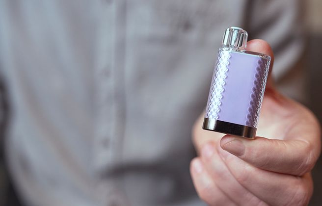 Behållare till e-cigarett