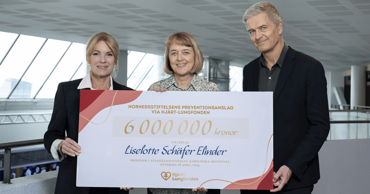 Kristina Sparreljung, Hjärt-Lungfondens generalsekreterare, Liselotte Schäfer Elinder, professor vid Karolinska Institutet och Håkan Roos, Norhedsstiftelsen