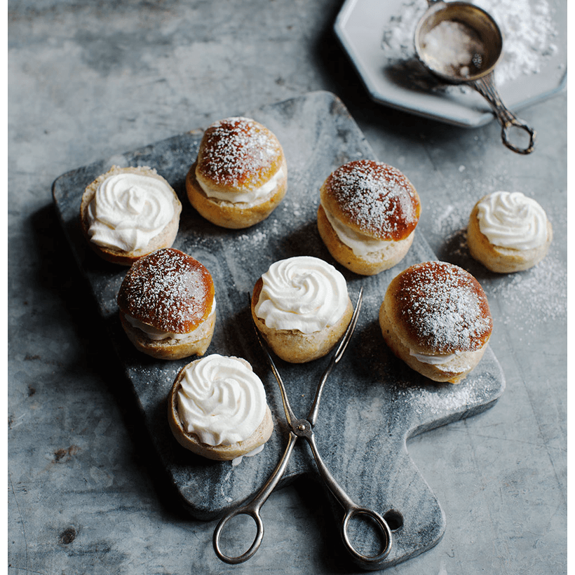 Minisemlor med apelsinsmak