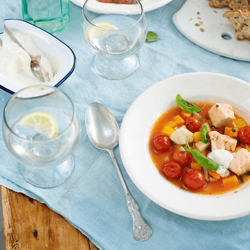 Fisksoppa med vitlökskräm