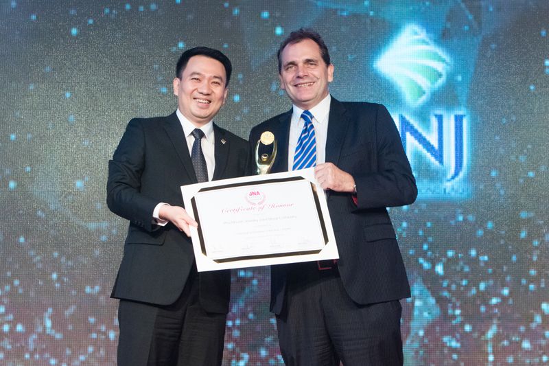 Vietnam's largest listed jeweller, Phu Nhuan Jewelry (PNJ), has emerged at the centre of the smuggling probe.
