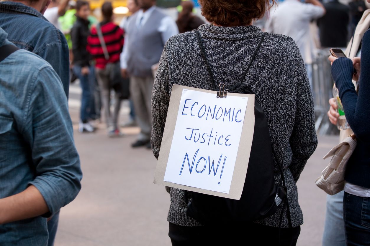 Norway’s World-Largest Sovereign Wealth Fund Proposes Cutting US Treasury Holdings