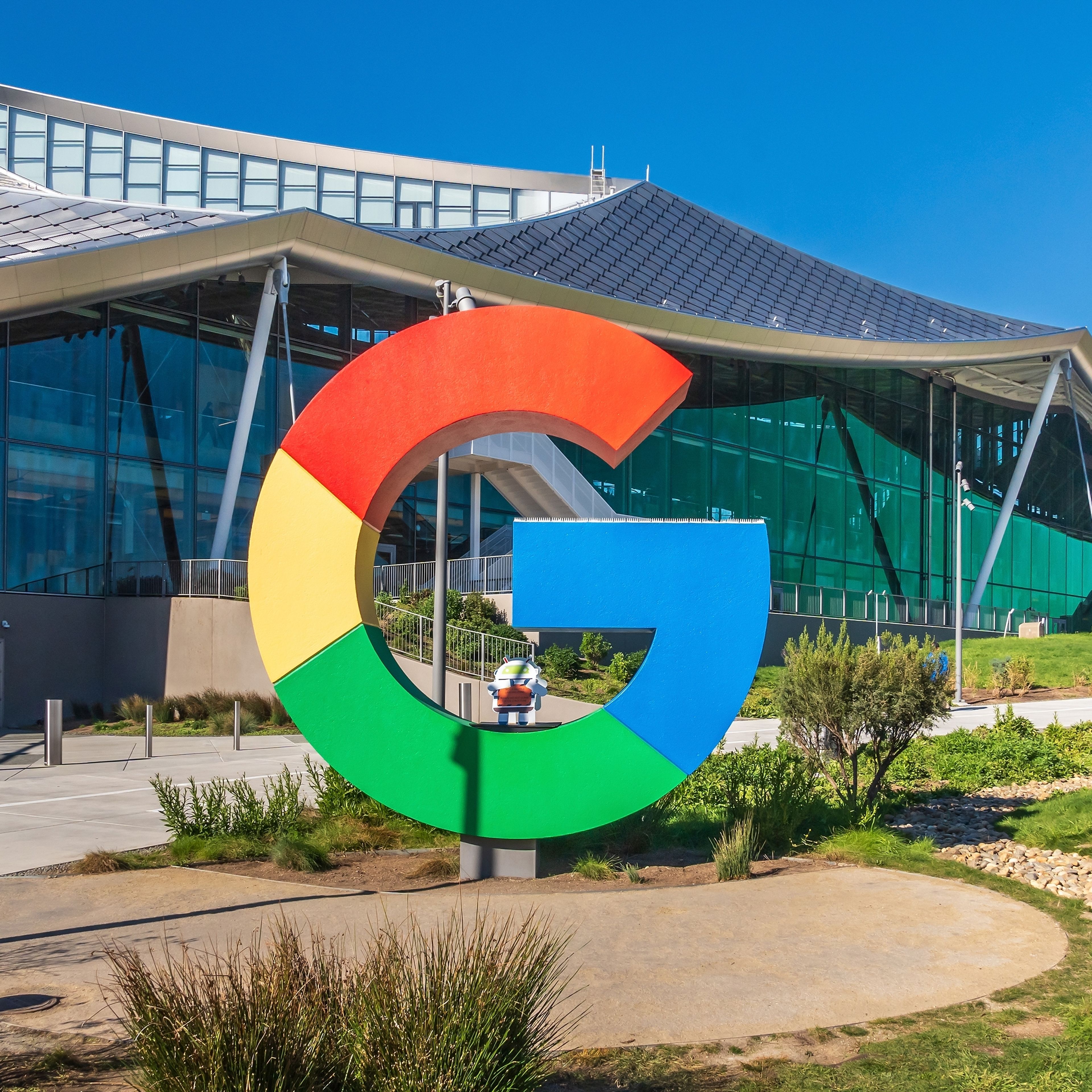 Google Faces Police Questioning As India Cracks 500,000-Account Bomb Hoax Network