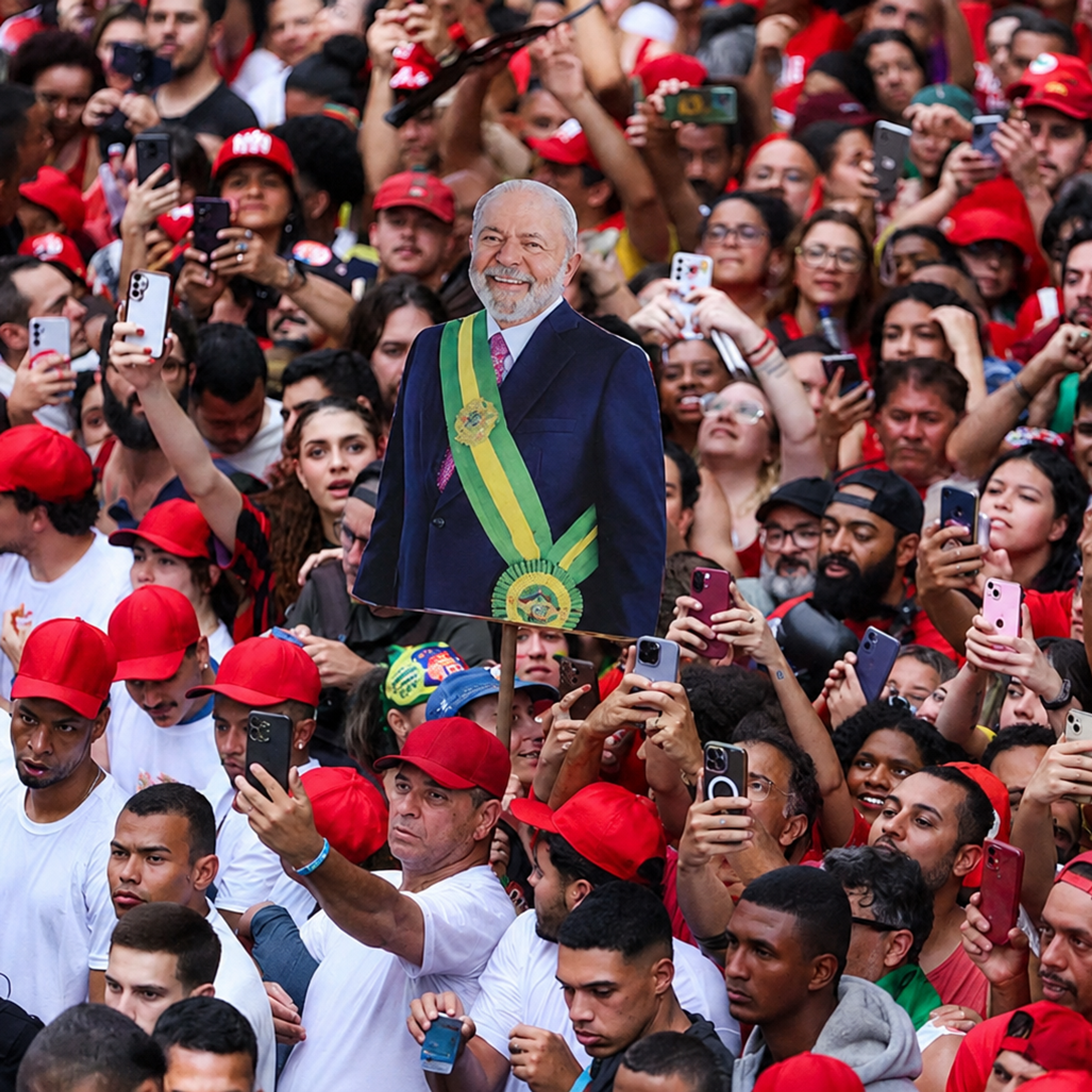 Lula’s Comeback: How a Little-Known Deputy’s WhatsApp Army Turned the Tide