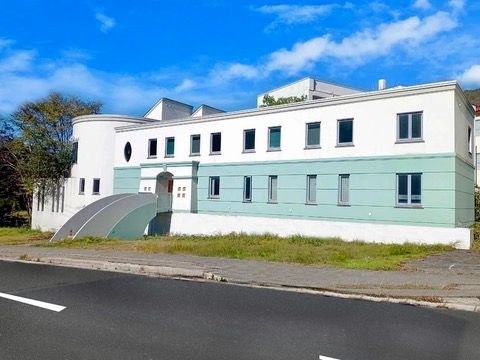 A hotel in Naeba acquired and reopened by a Taiwan-based company after sitting unused for seven or eight years. The property now caters largely to Taiwanese and Chinese skiers during the winter season.