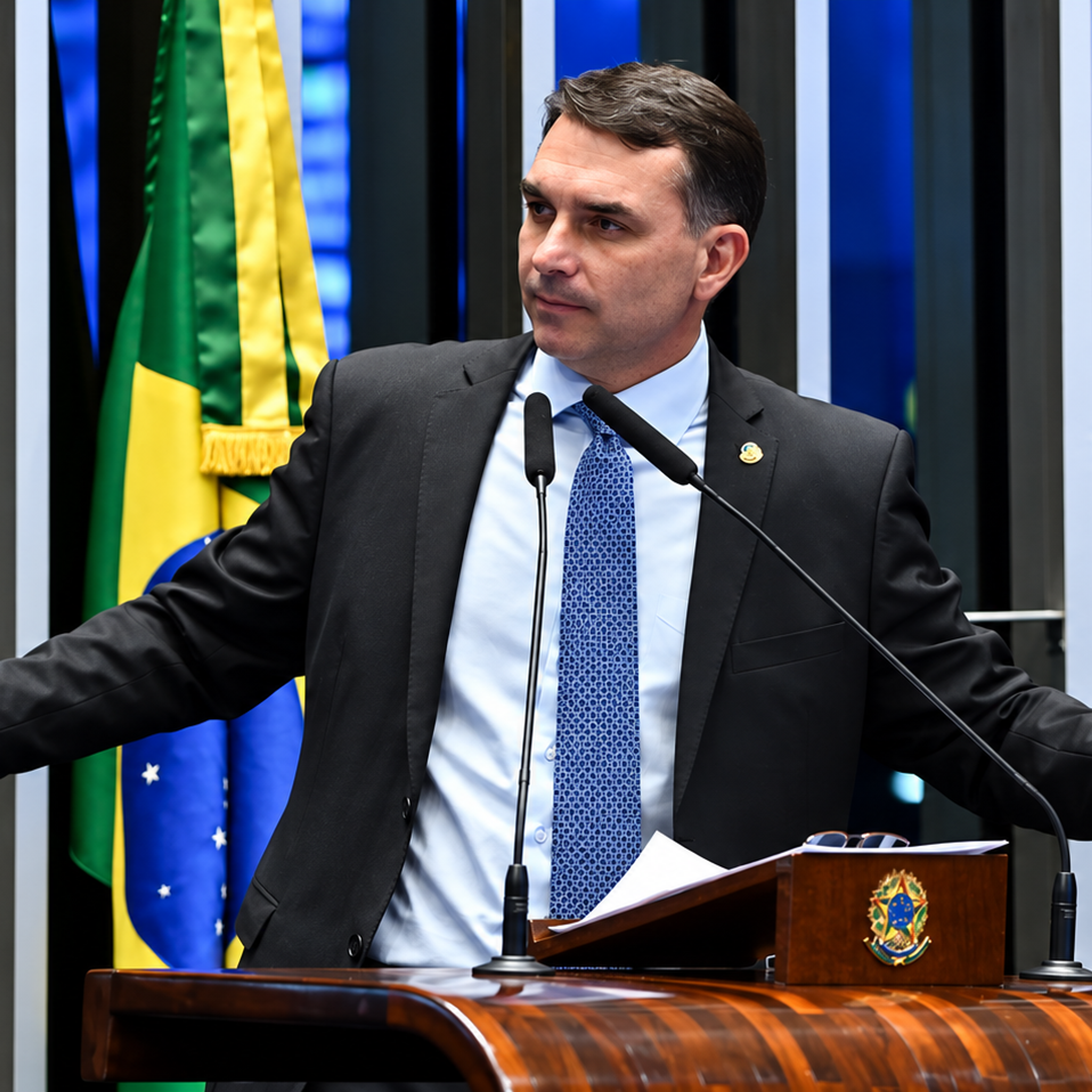 How Flávio Bolsonaro’s Challenge to Lula’s Win Collapsed In a Day
