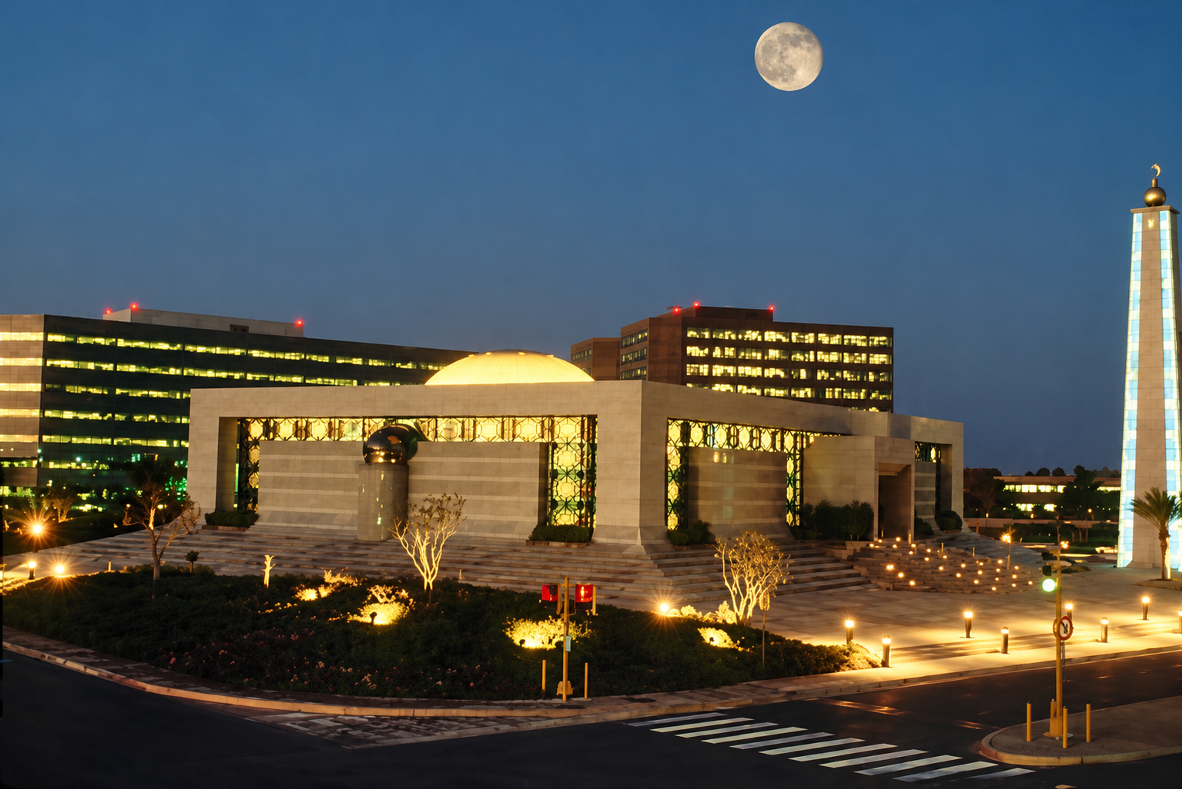 Saudi Aramco’s headquarters complex in Dhahran, eastern Saudi Arabia. The facility was targeted in an attack on October 13, 2026, which caused a fire in an administrative building. Photo: Eagleamn/Wikimedia Commons.