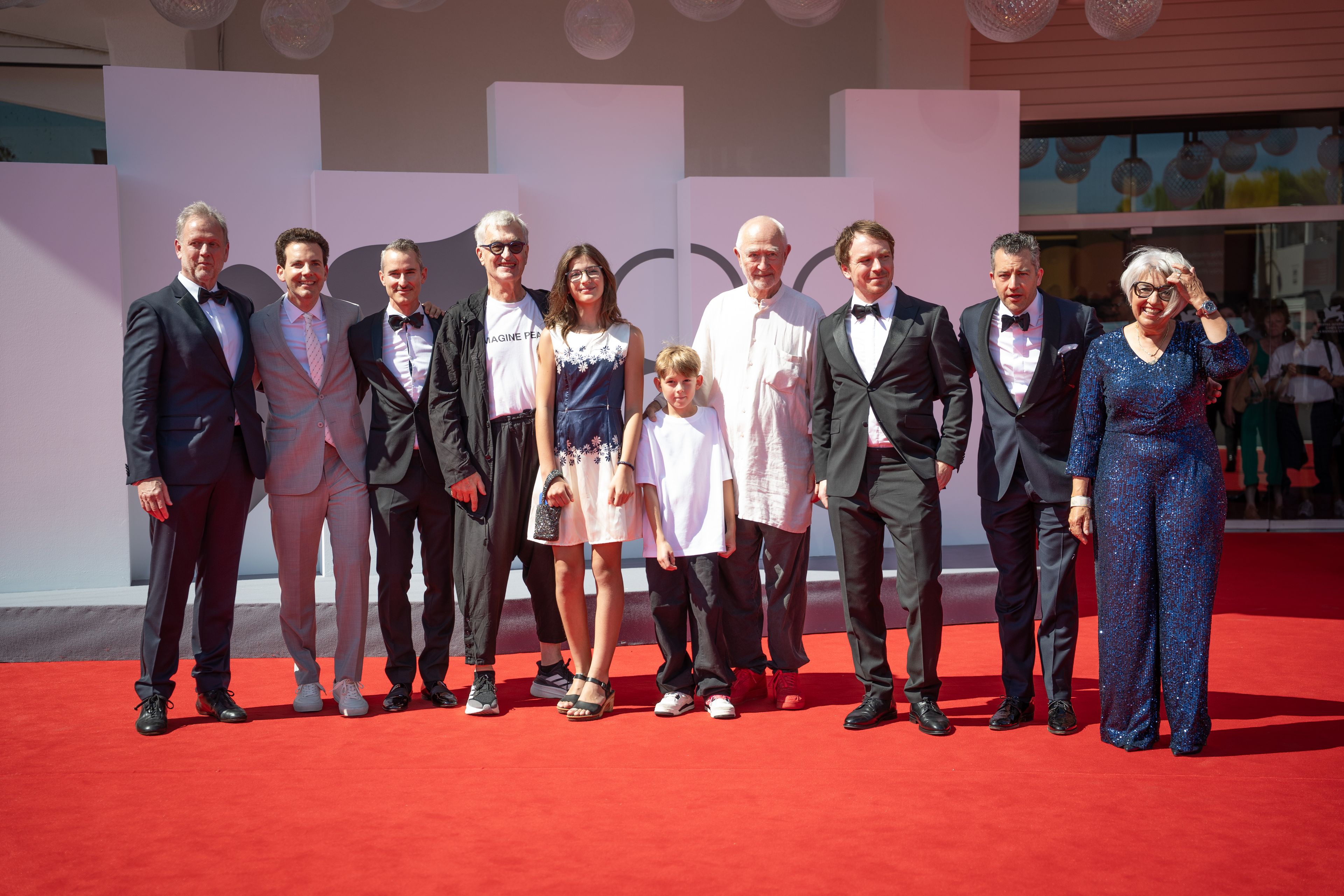 Director Wim Wenders with the cast and crew of From Inside Out – The Architecture of Peter Zumthor at the 83rd Venice International Film Festival on September 6, 2026. Photo: CaseyJNewell/Wikimedia Commons, CC BY-SA 4.0