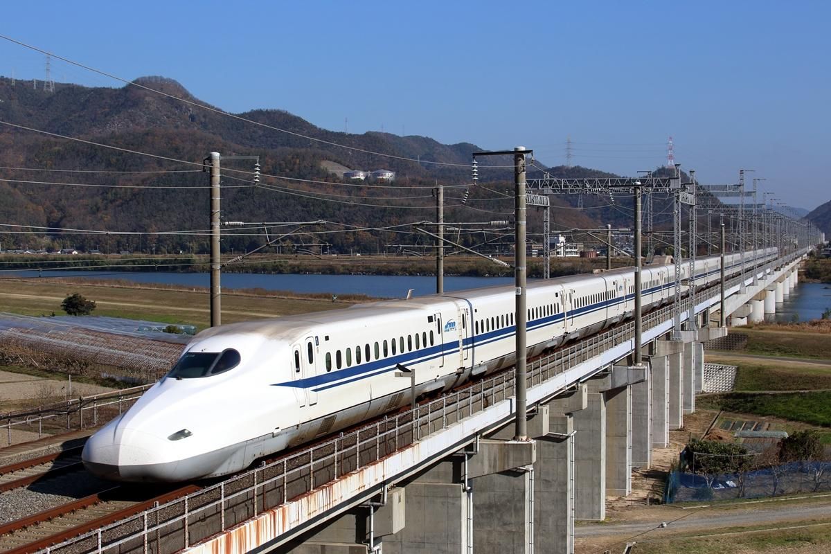 Japan’s Shinkansen bullet train, the technology at the heart of the country’s high-speed rail system and the model underpinning its cooperation with India on the Mumbai-Ahmedabad bullet train project. Photo: Wikimedia Commons