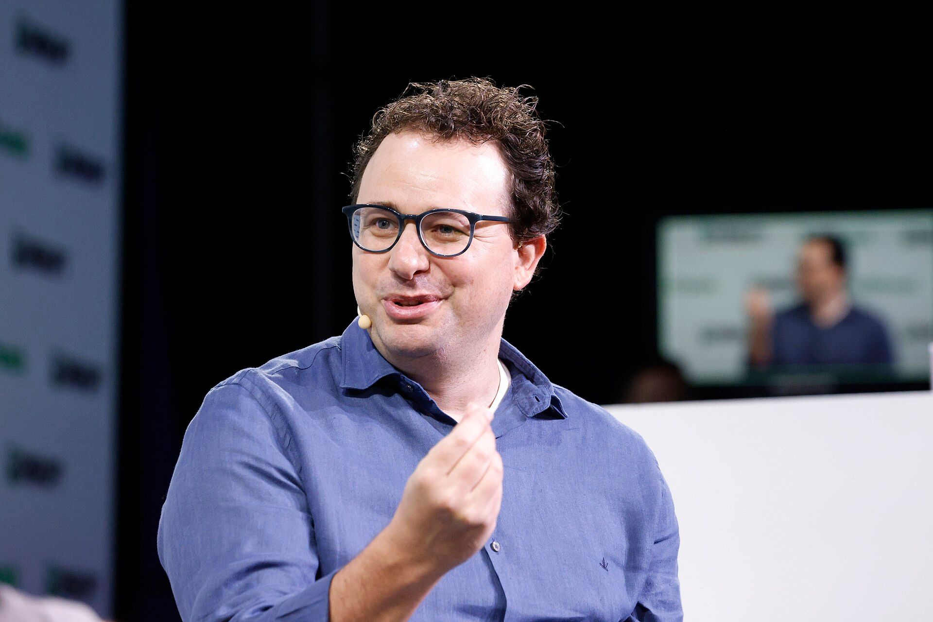 Leaders of AI Companies Think AI Can Endanger Human Life in Near Future. This Is Why