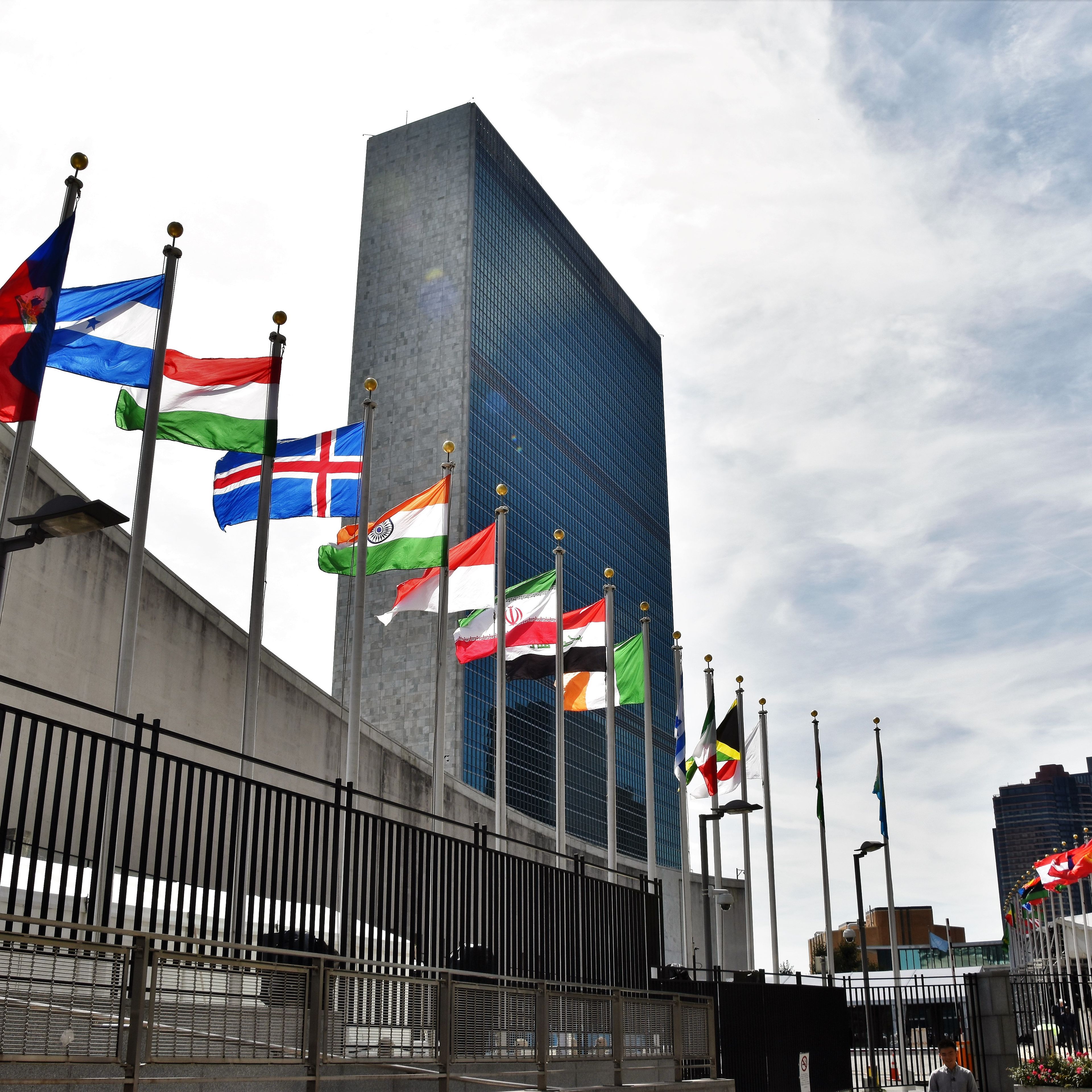 US Grants Iran’s President UN Visa, But Denies Palestinian Chief Abbas Again