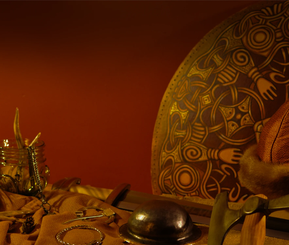 The Craftsmanship Behind Medieval Leather Pouches and Belts