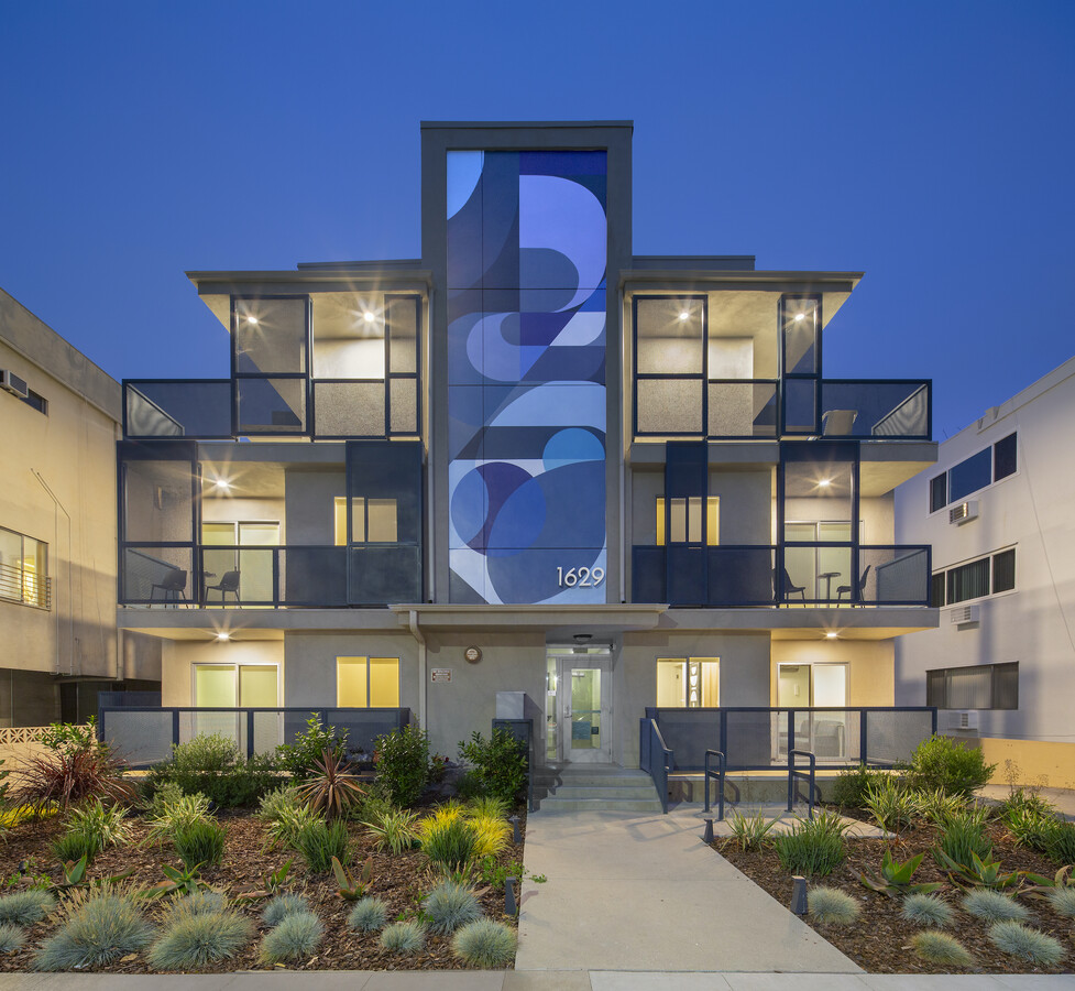 Discover the Best Co-Living Apartments Near UCLA: A Student's Guide