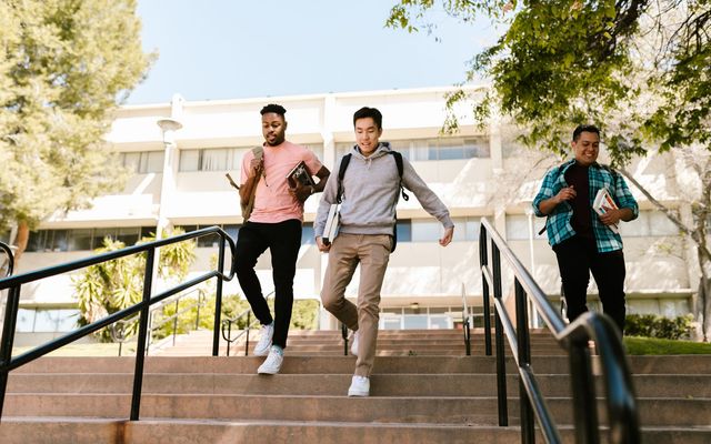 USC Apartments with Fitness Centers for Everyday Student Routines cover