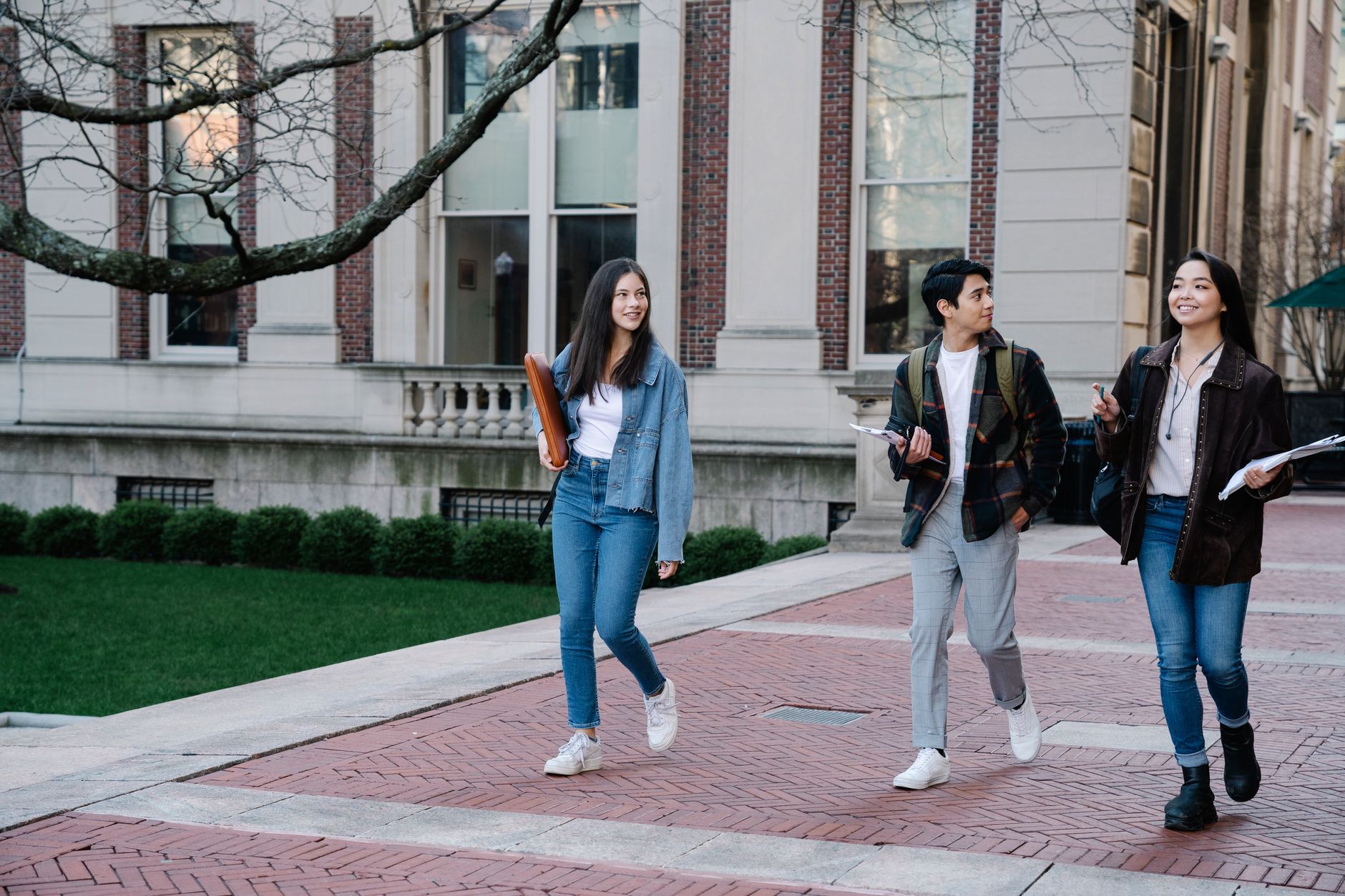 Walkable Apartments near University of Southern California