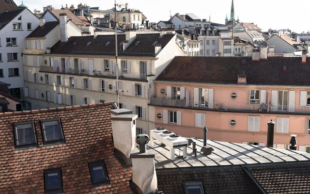 Apartments near USC with Rooftops cover