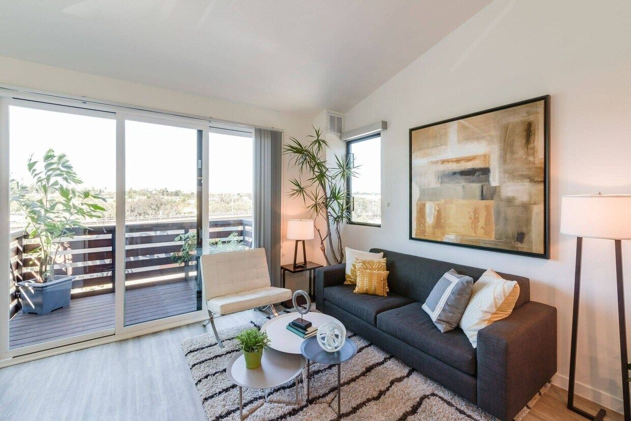 Finding Your Ideal Student Apartment: The Best Off-Campus Housing Near San Diego State University with Great Public Transportation Access