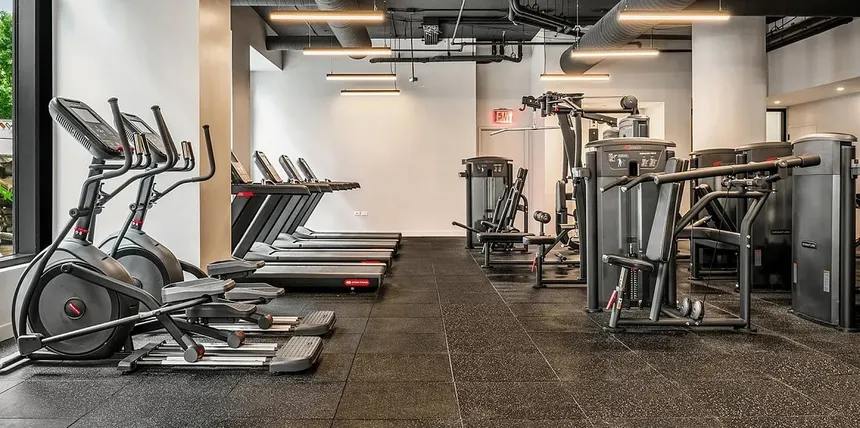 Finding the Perfect Off-Campus Apartment Near San Diego State University with Great Gym Amenities