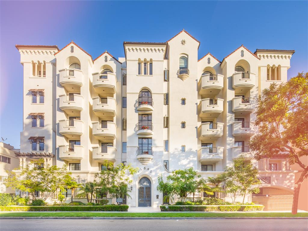 Find Luxurious Student Apartments Near UCLA: Your Ultimate Guide