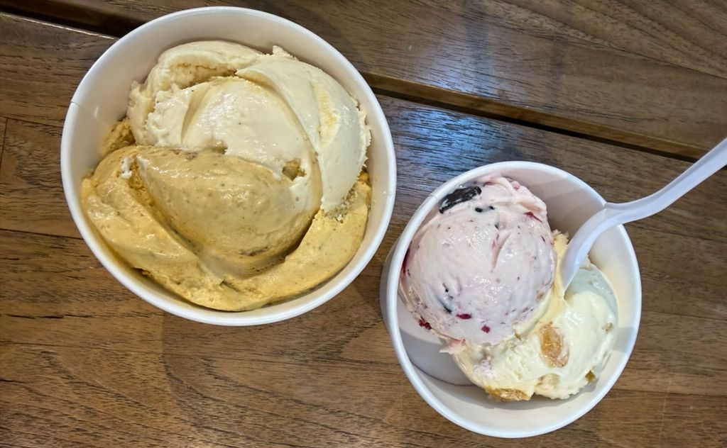Longtime Ashley's Fan Tries Arethusa Seasonal Flavors