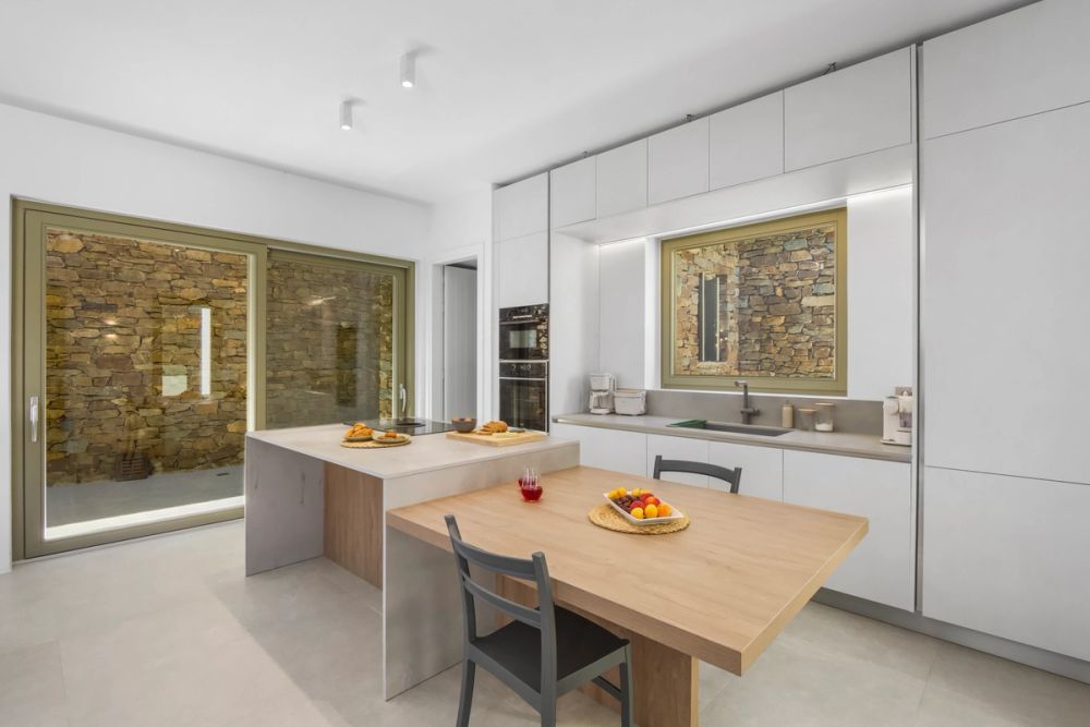 Kitchen/Living Room