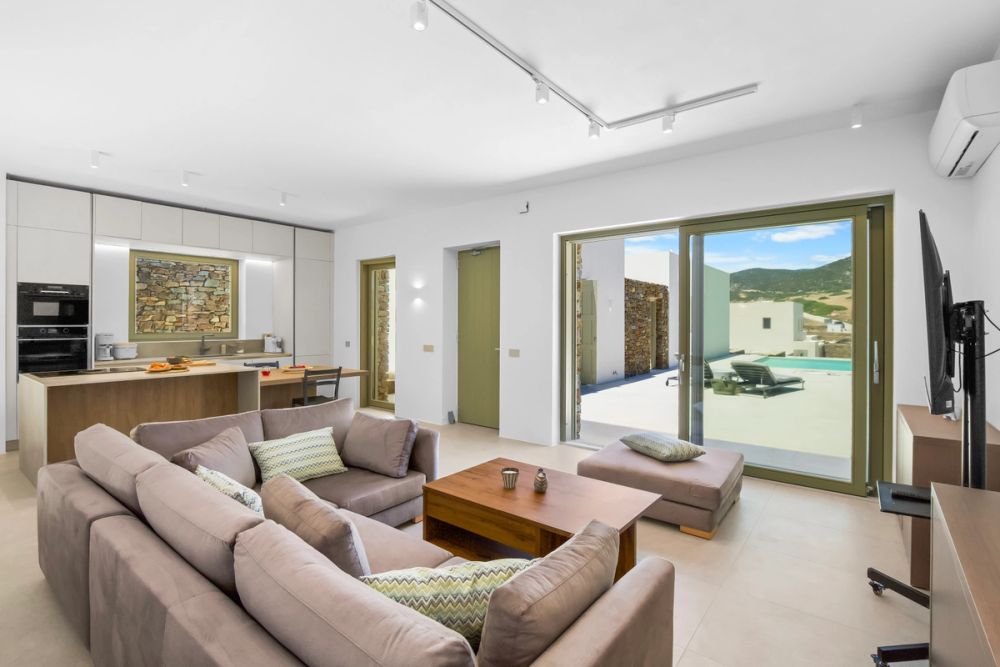 Kitchen/Living Room
