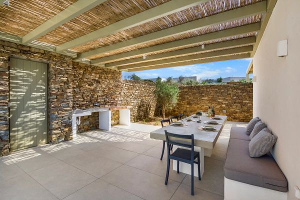Outdoor Dining Area