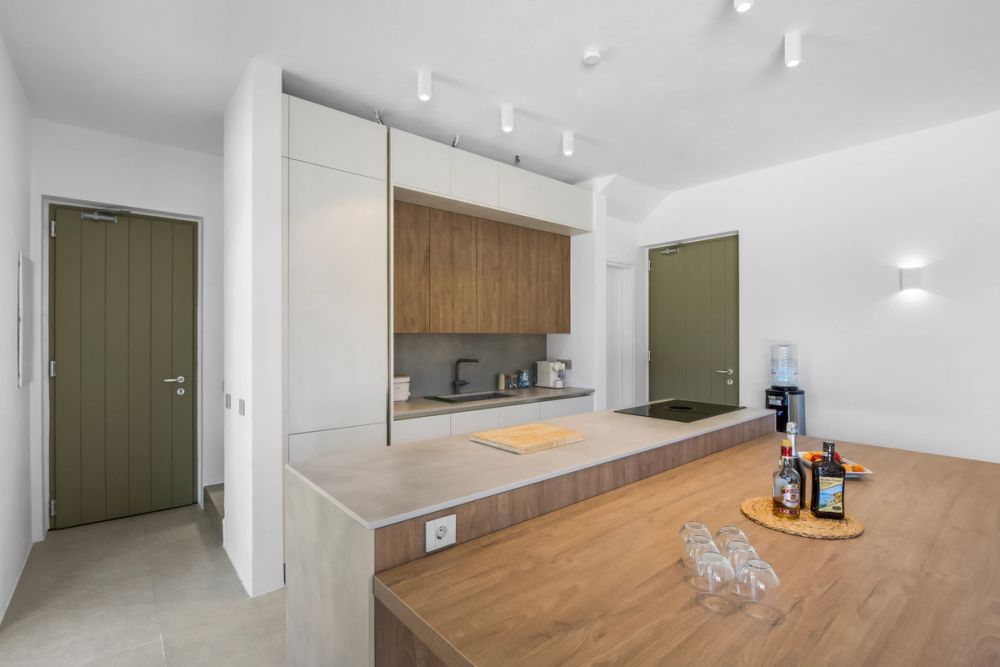 Kitchen/Living Room 