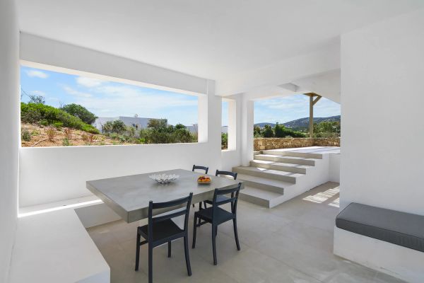 Outdoor Dining Area